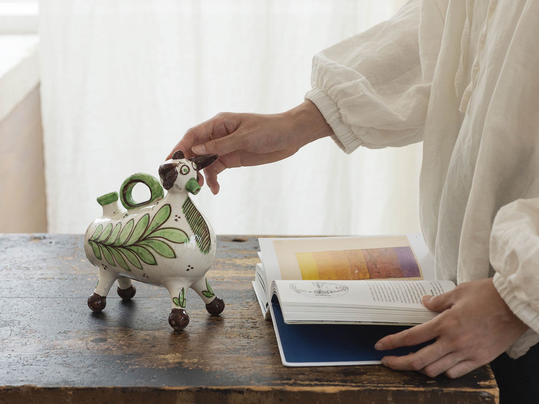 ARTESANIA SAN JOSE 陶器オブジェ（牛の水差し）｜オブジェ