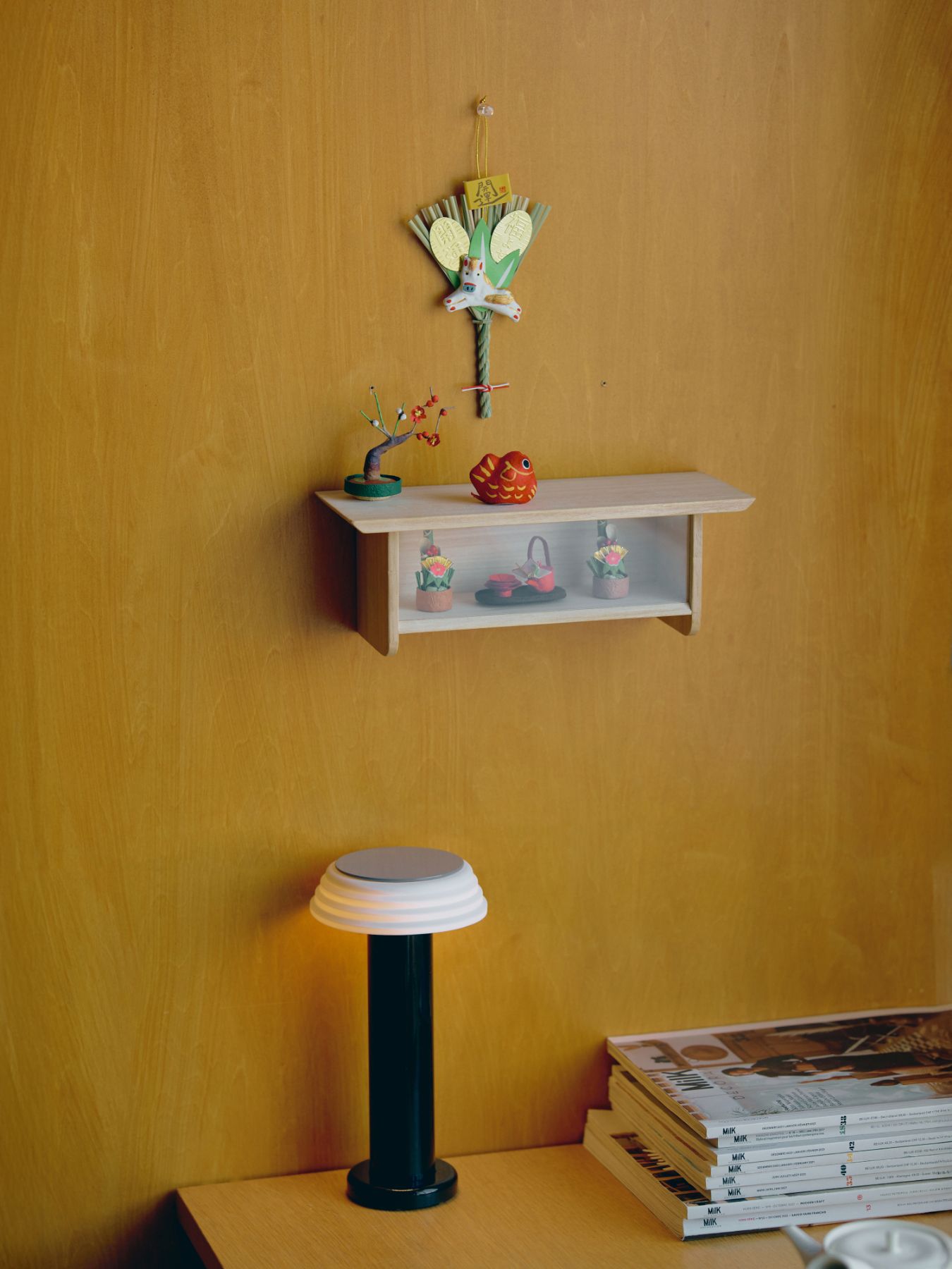 オリジナル・桐のディスプレイ棚（神棚）