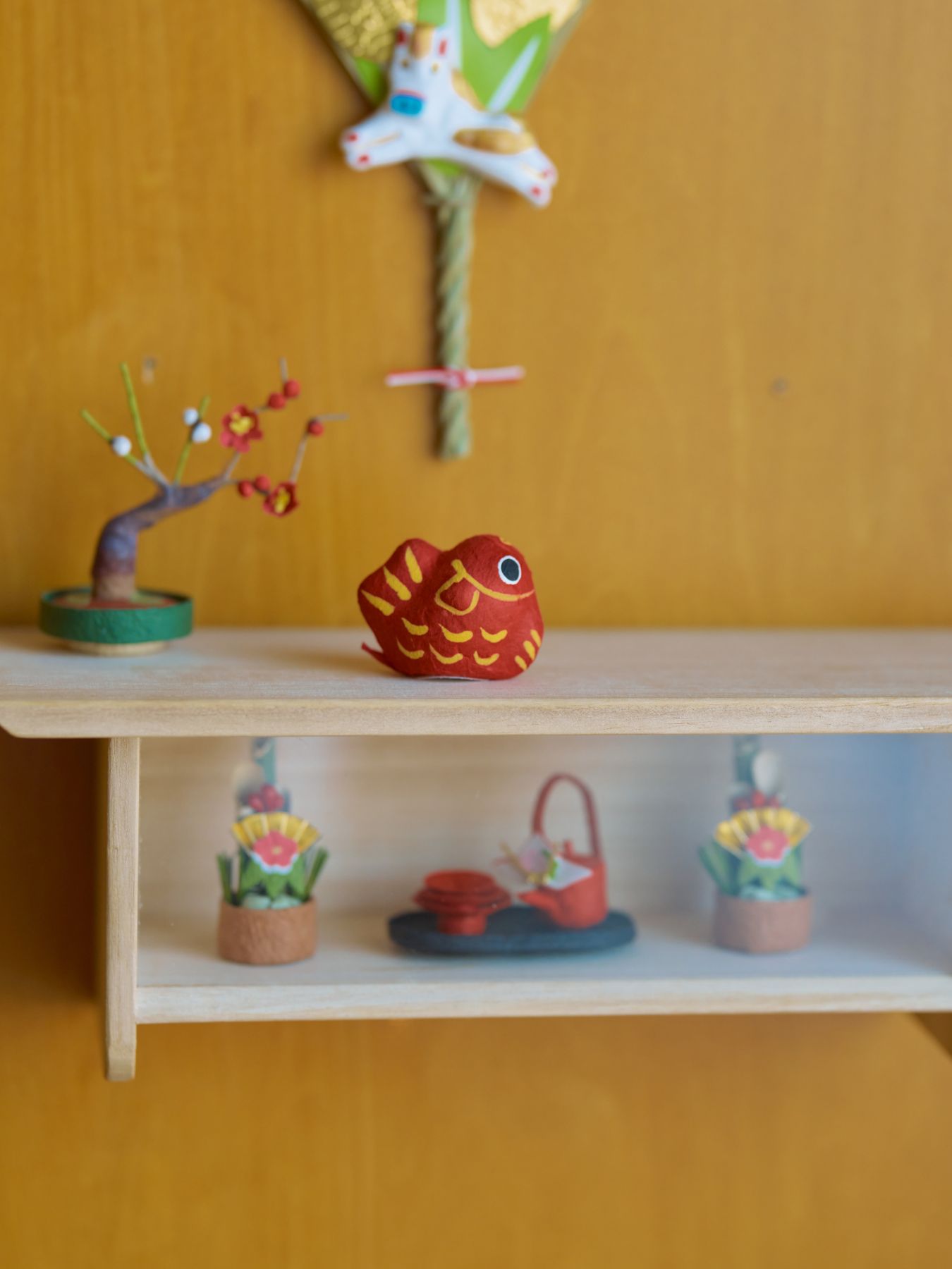 オリジナル・桐のディスプレイ棚（神棚）