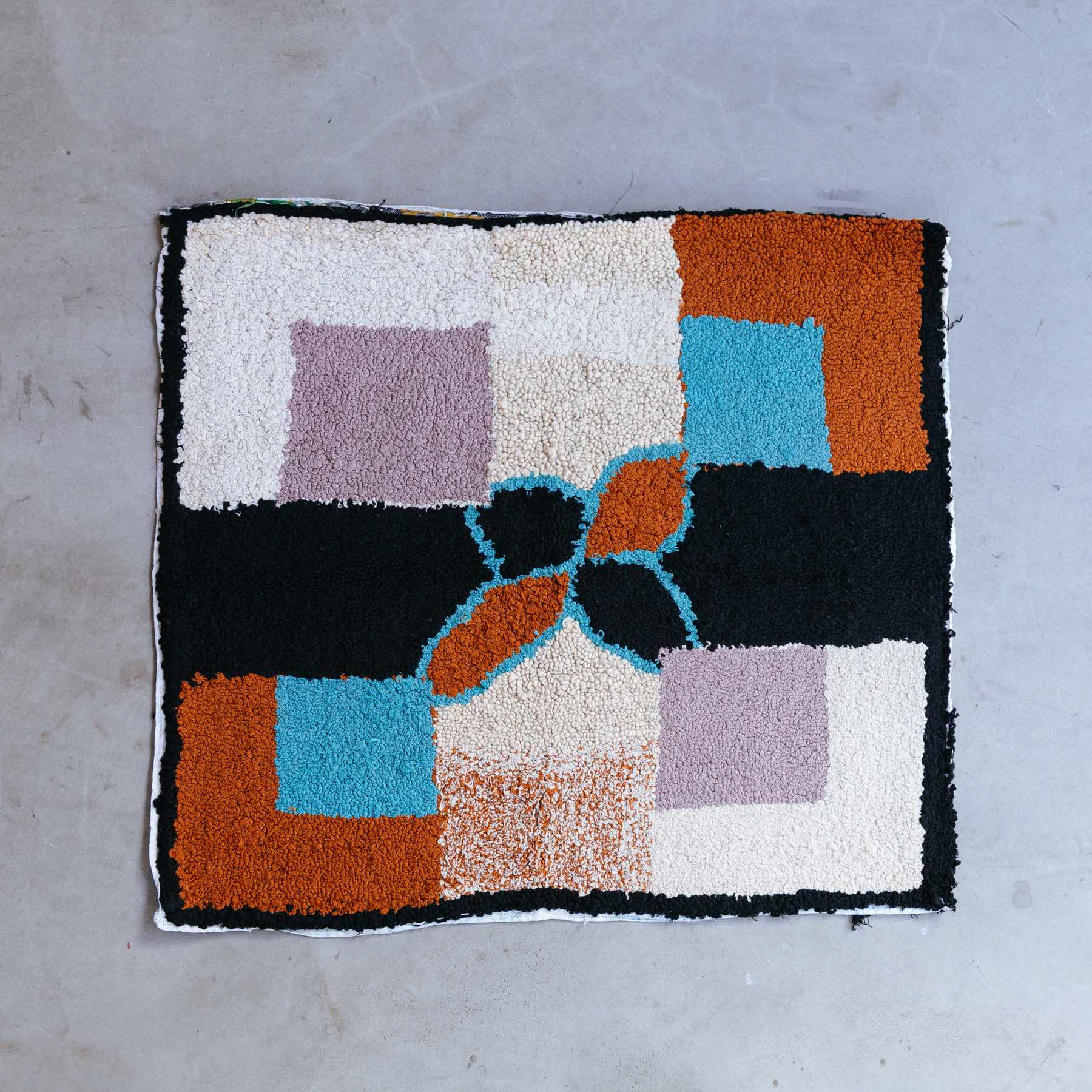 タフティングrug 指ハンド