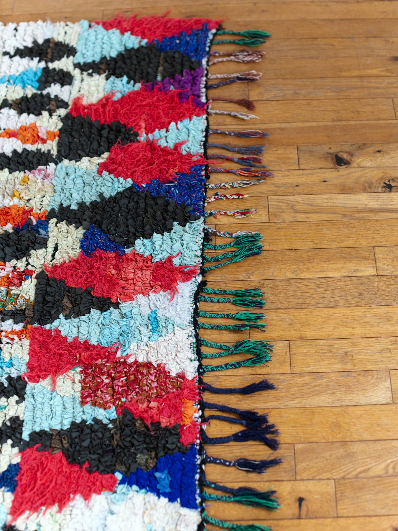 モロッコヴィンテージラグ・ボシャルウィット／F