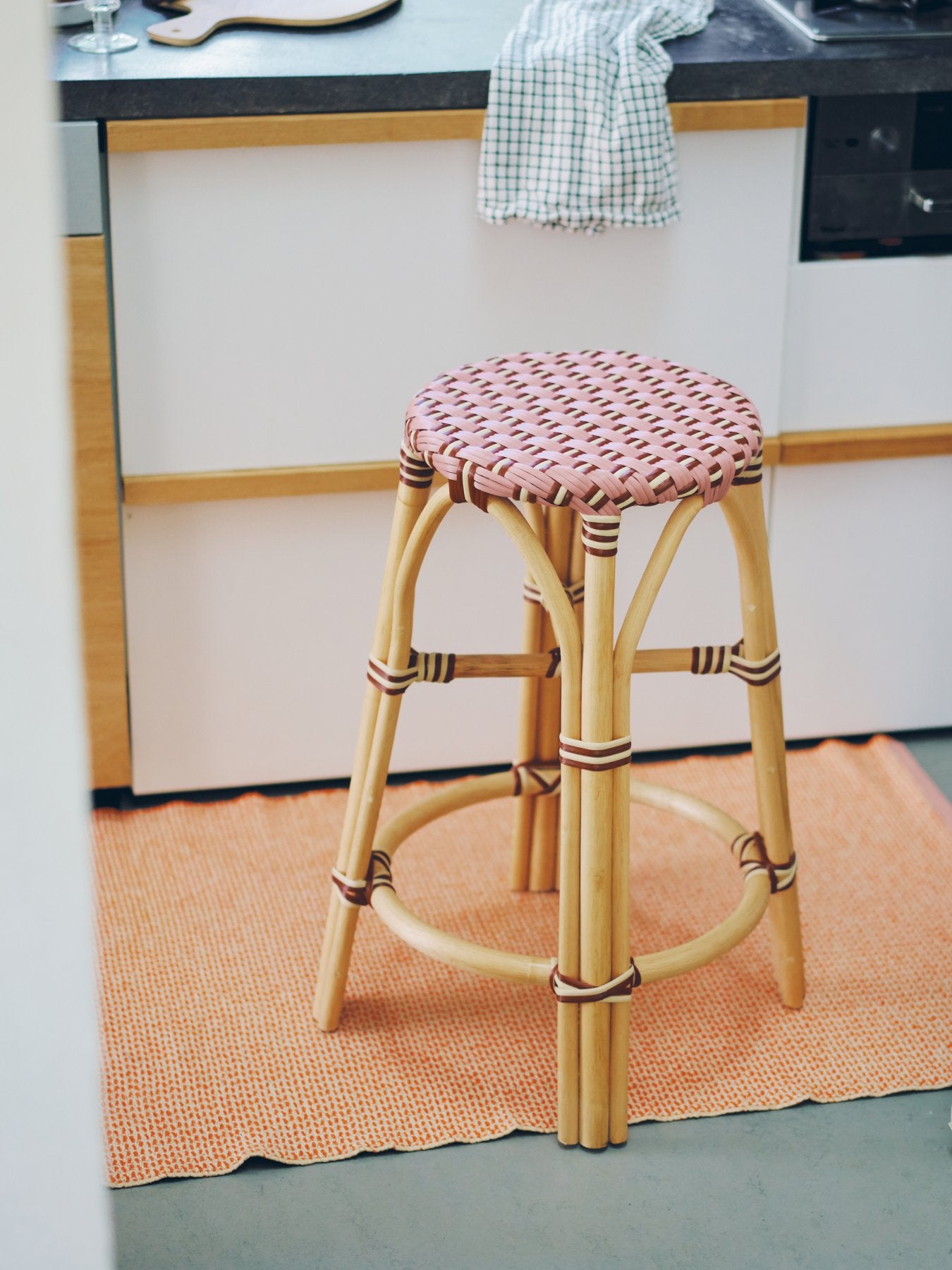 【受注販売】オリジナル・ラタンビストロスツール