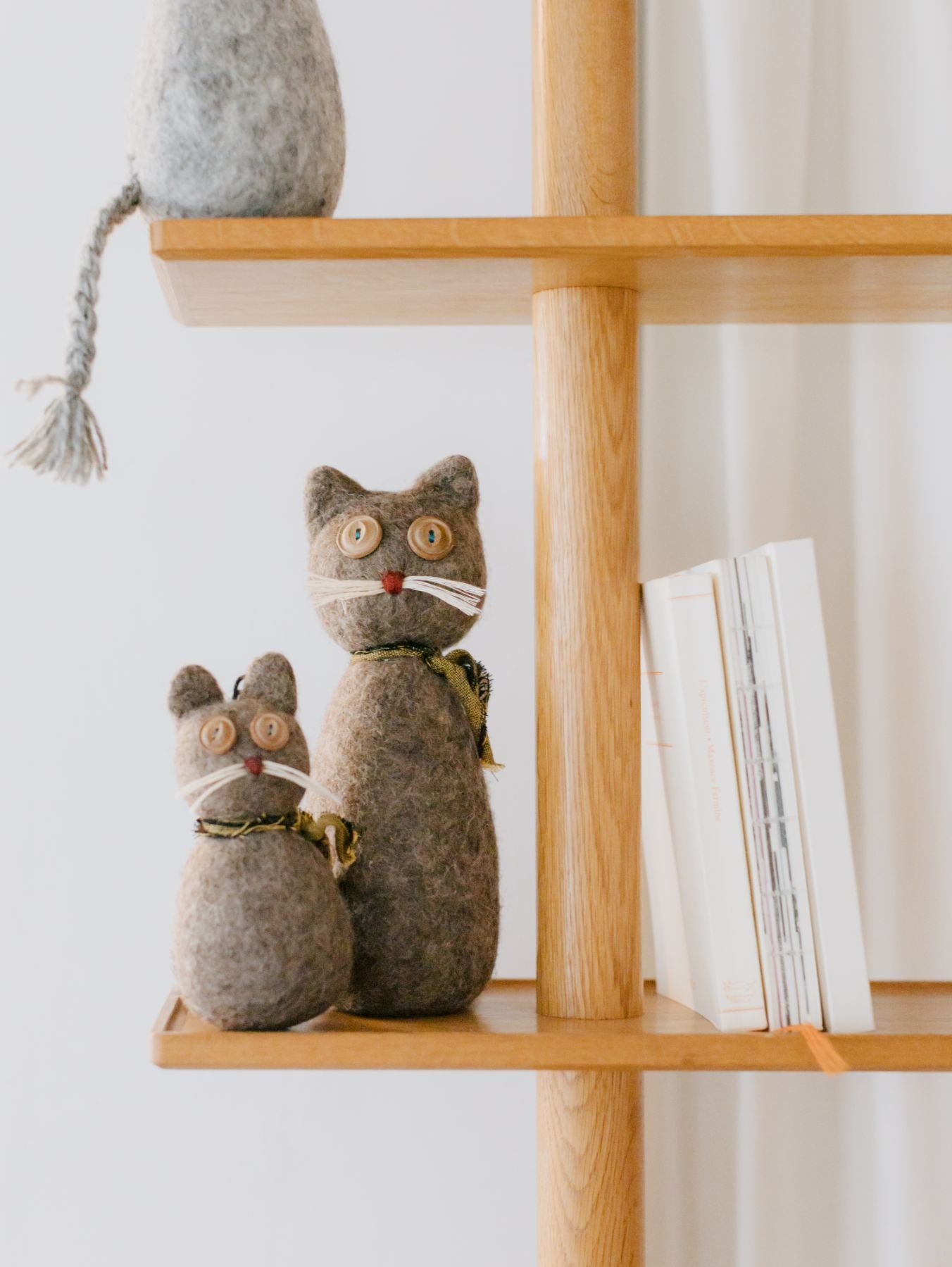 アンティーク　猫　オブジェ　ぬいぐるみ Stuffed Toy / ぬいぐるみ〈 猫・オブジェ・ディスプレイ