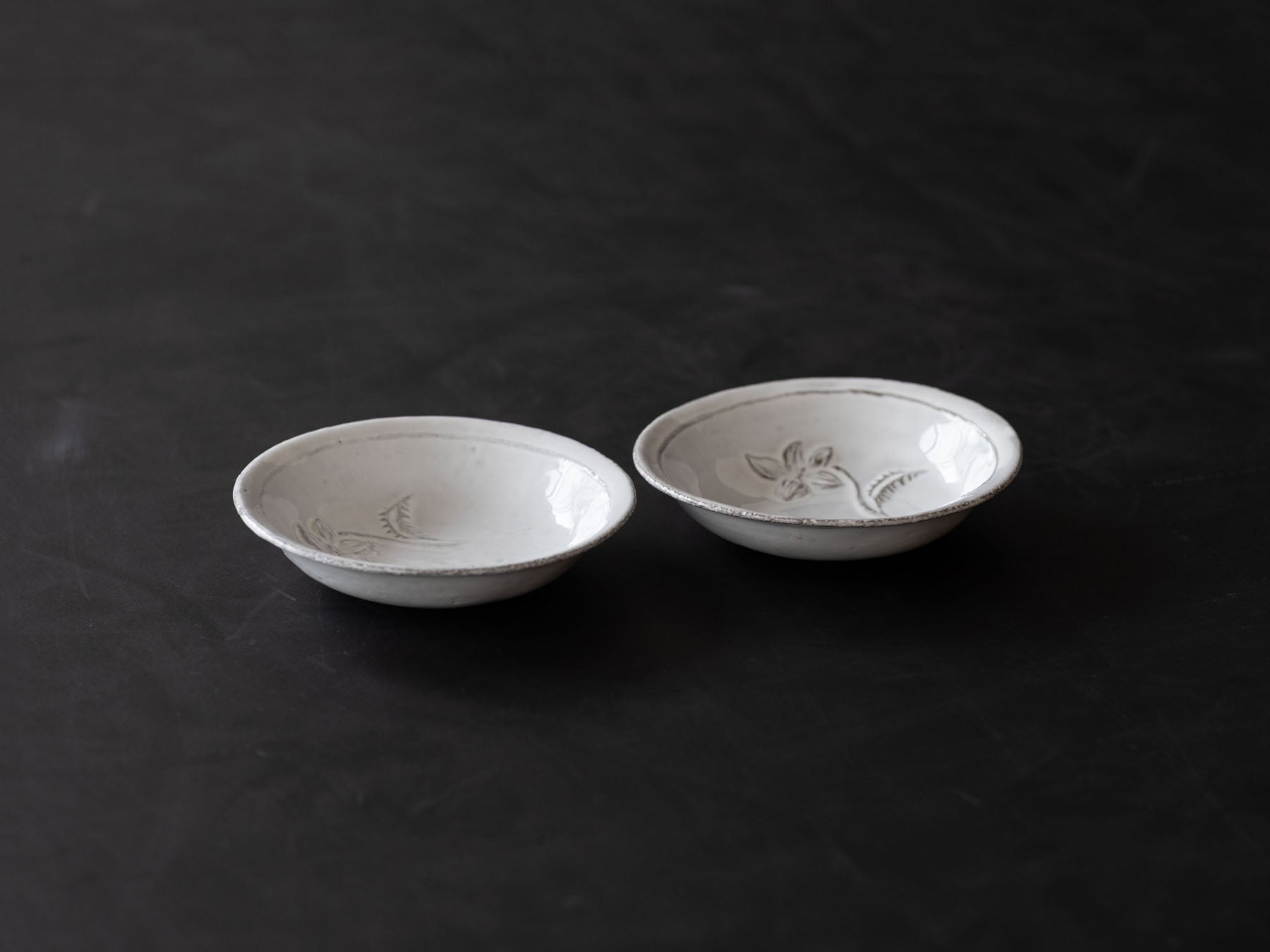 Astier de Villatte Fleurs／プレート｜皿・器｜オルネ ド フォイユ