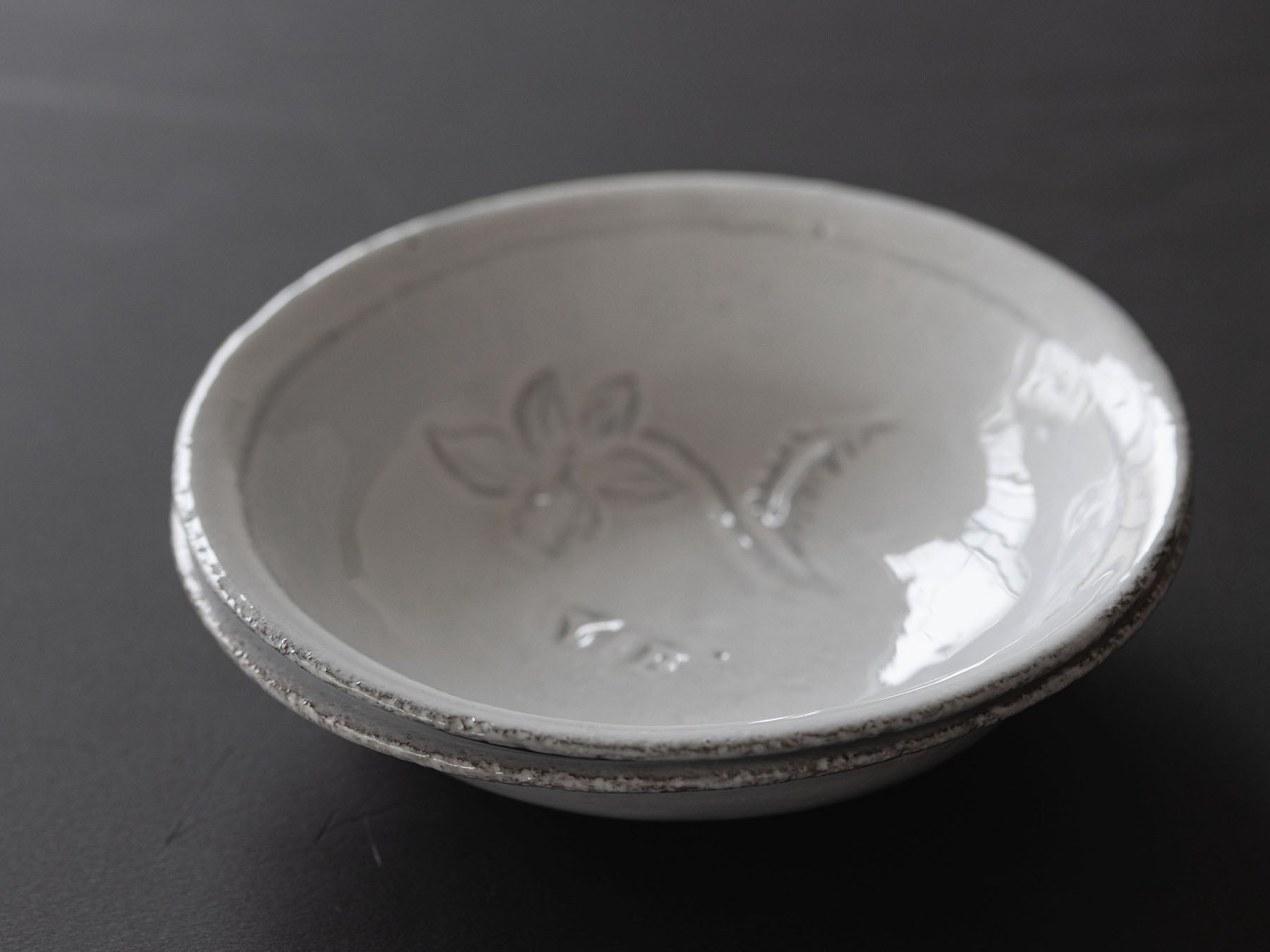 Astier de Villatte Fleurs／プレート｜皿・器｜オルネ ド フォイユ