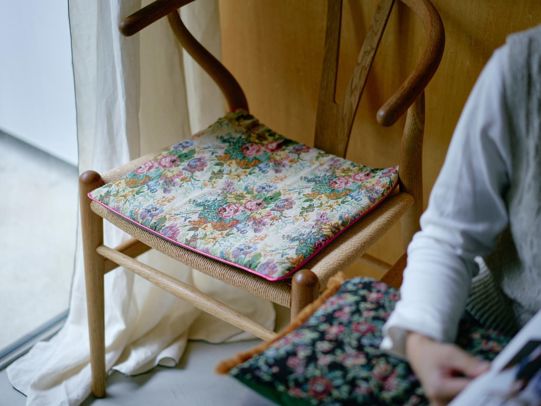 オリジナル・ゴブランチェアクッション｜クッション｜オルネ ド