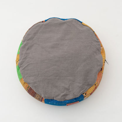 オルネコ・カンタパッチワーク 猫のプフ／C