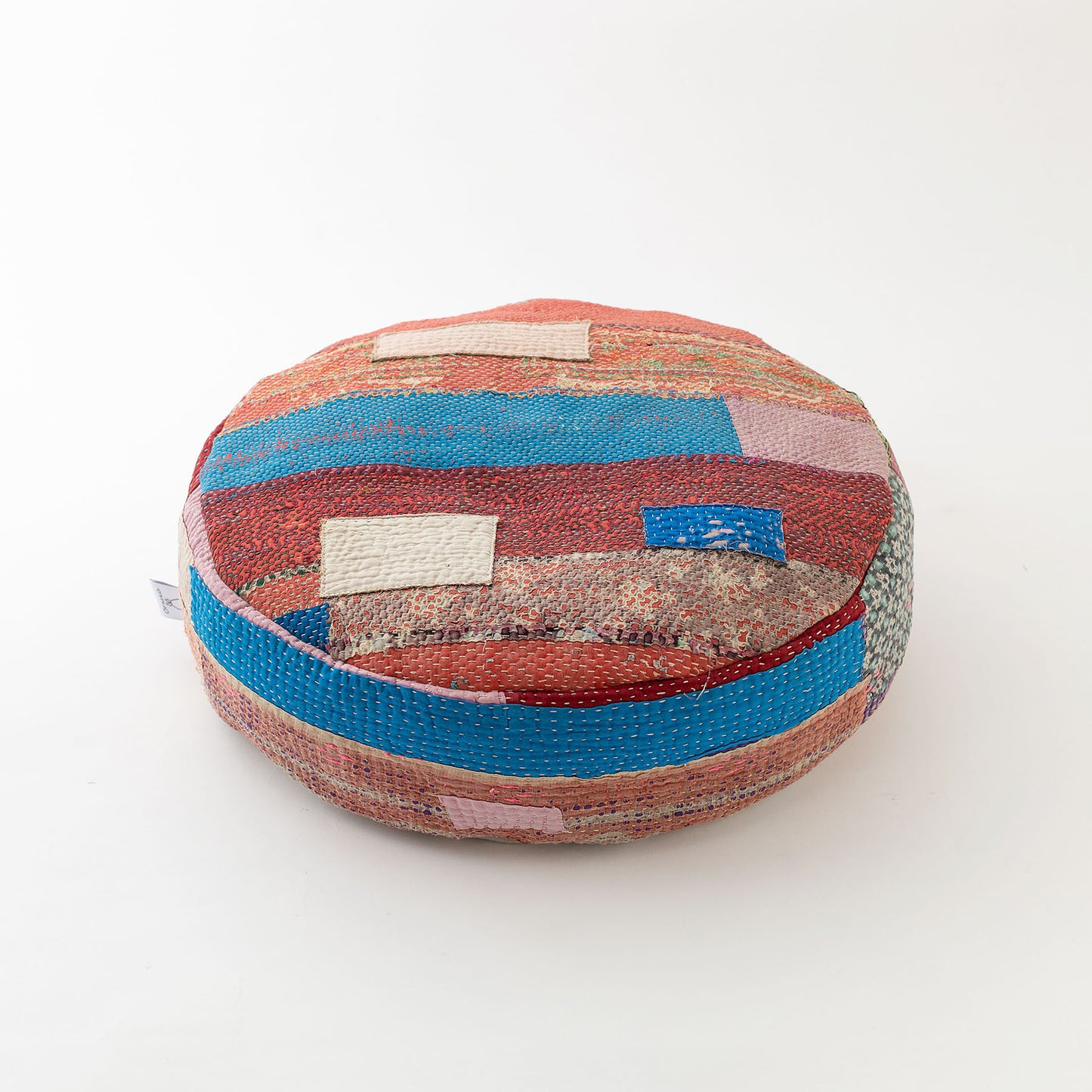 オルネコ・カンタパッチワーク 猫のプフ／G