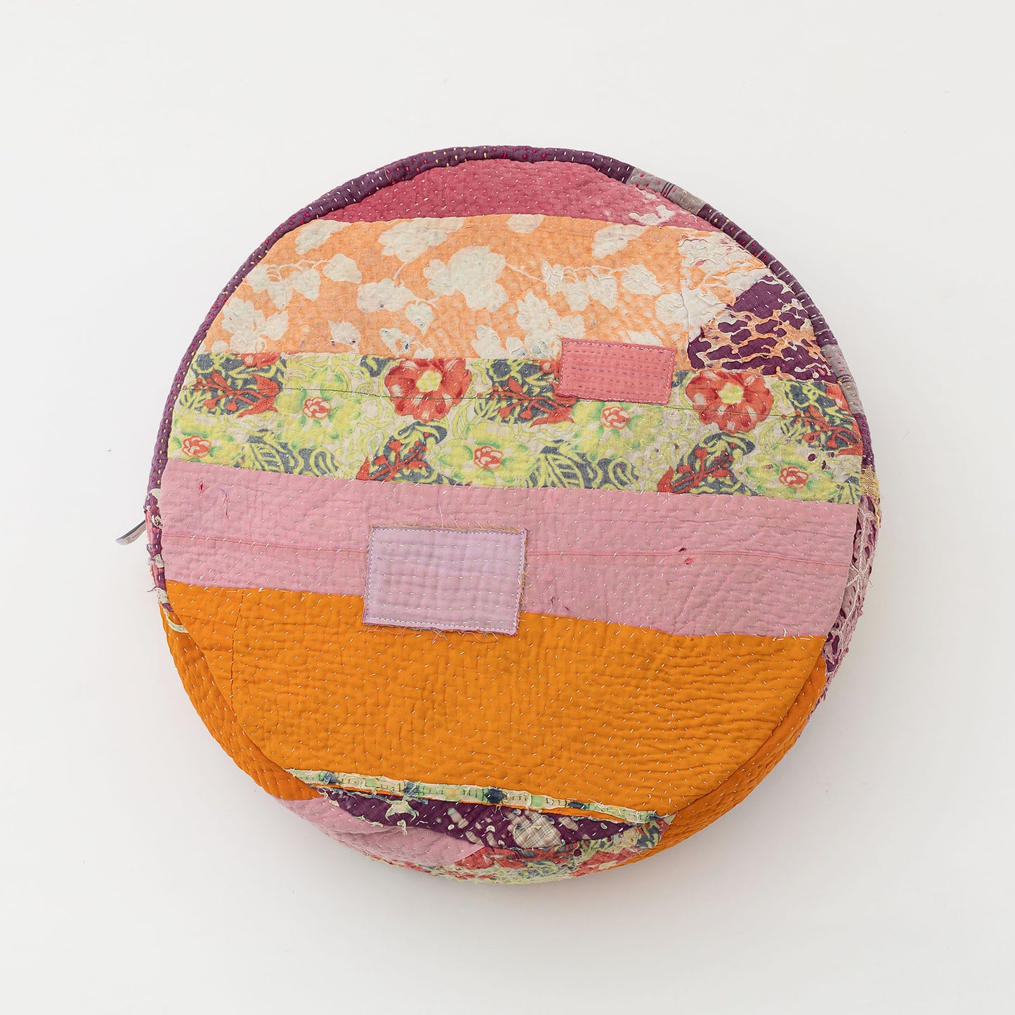 オルネコ・カンタパッチワーク 猫のプフ／H