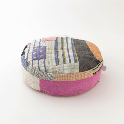 オルネコ・カンタパッチワーク 猫のプフ／L