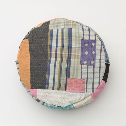 オルネコ・カンタパッチワーク 猫のプフ／L