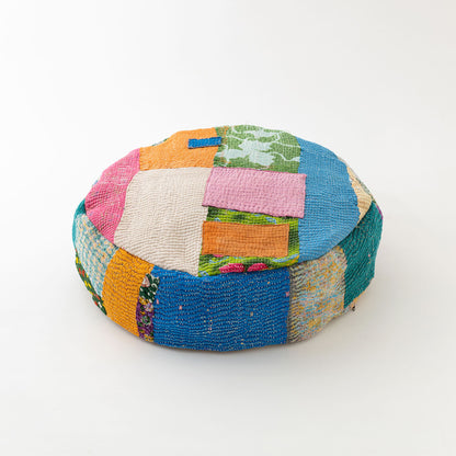 オルネコ・カンタパッチワーク 猫のプフ／M