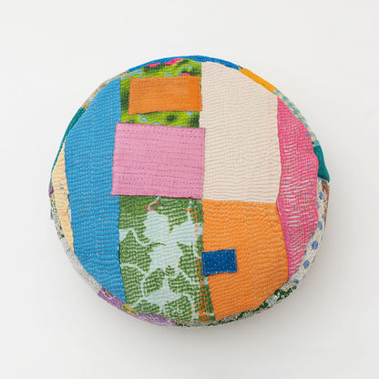 オルネコ・カンタパッチワーク 猫のプフ／M