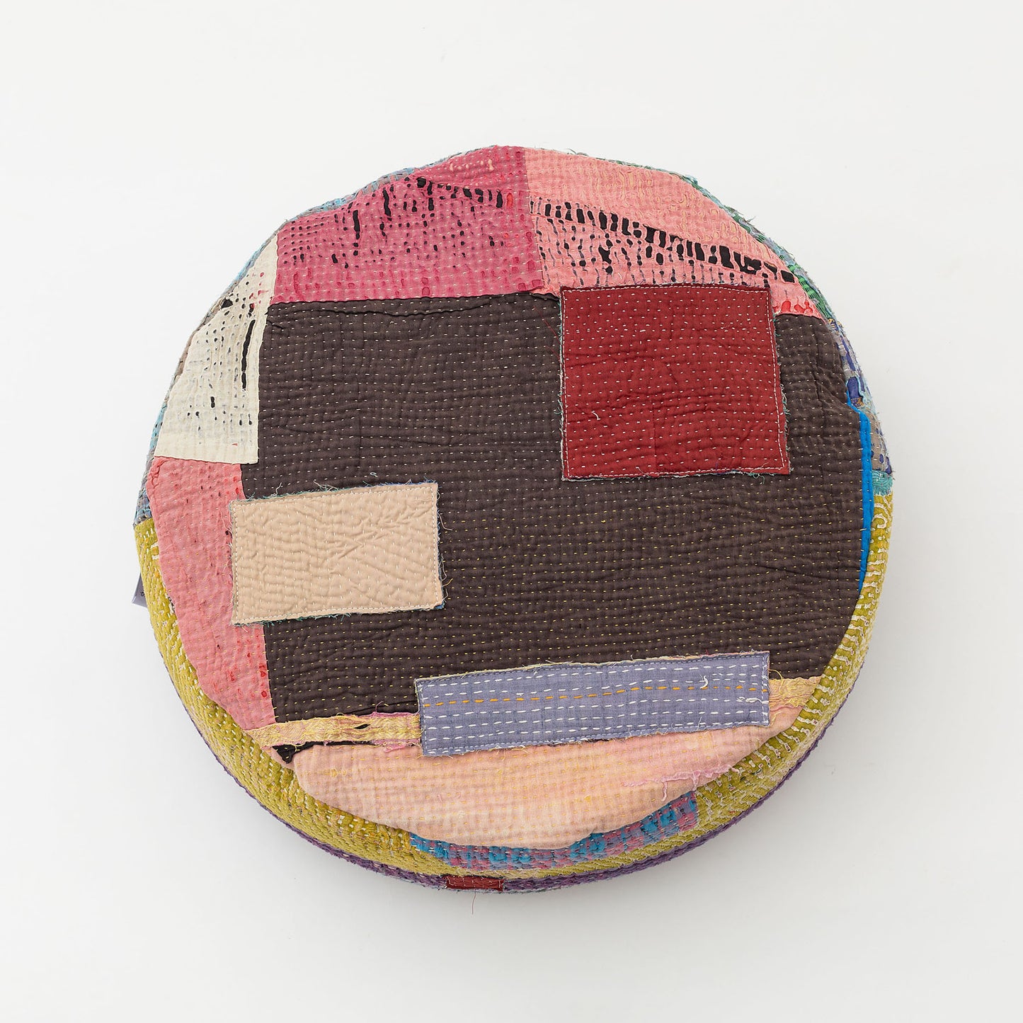 オルネコ・カンタパッチワーク 猫のプフ／O