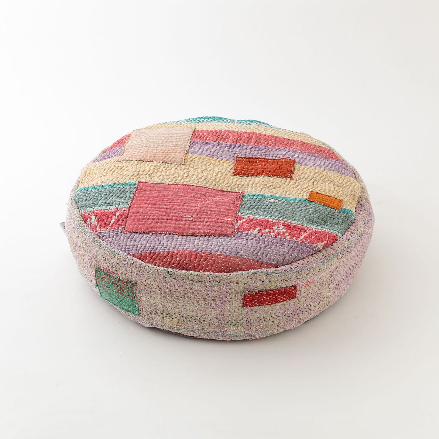 オルネコ・カンタパッチワーク 猫のプフ／P