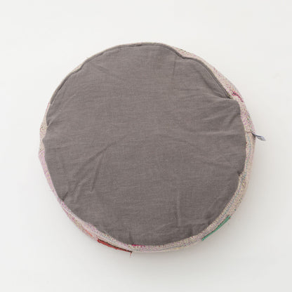 オルネコ・カンタパッチワーク 猫のプフ／P