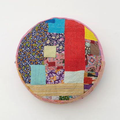 オルネコ・カンタパッチワーク 猫のプフ／R