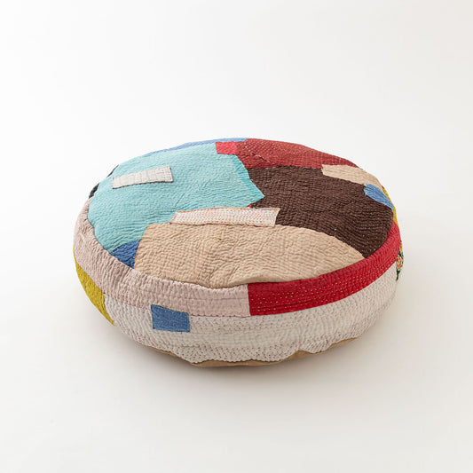 オルネコ・カンタパッチワーク 猫のプフ／S