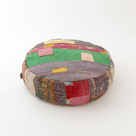 オルネコ・カンタパッチワーク 猫のプフ／T