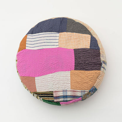 オルネコ・カンタパッチワーク 猫のプフ／U