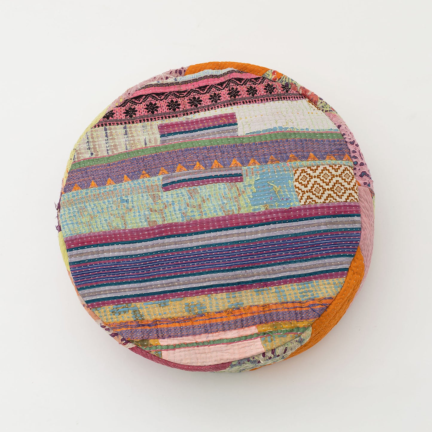 オルネコ・カンタパッチワーク 猫のプフ／X