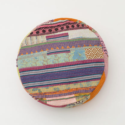 オルネコ・カンタパッチワーク 猫のプフ／X