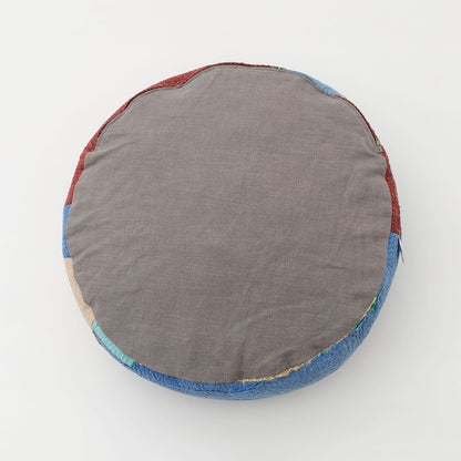 オルネコ・カンタパッチワーク 猫のプフ／Z