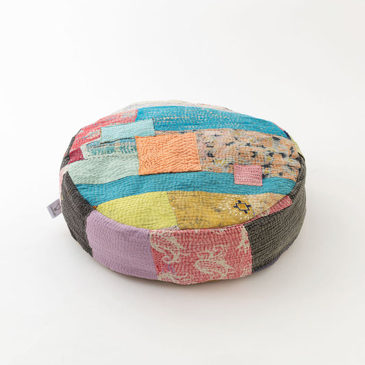 オルネコ・カンタパッチワーク 猫のプフ／1A