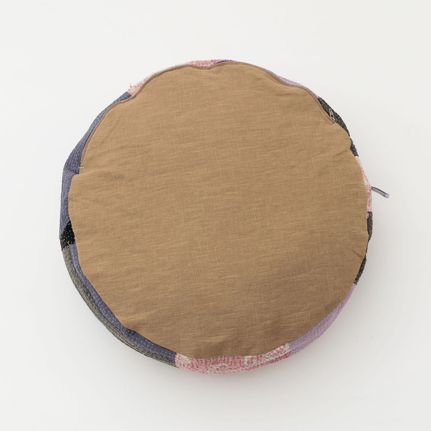 オルネコ・カンタパッチワーク 猫のプフ／1A