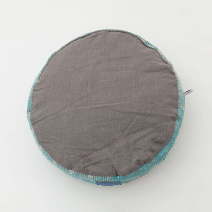 オルネコ・カンタパッチワーク 猫のプフ／1E