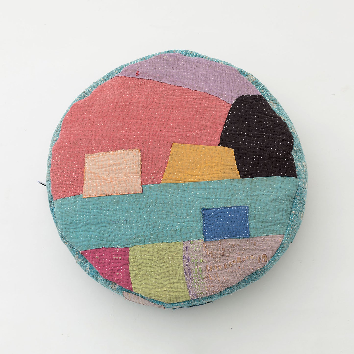 オルネコ・カンタパッチワーク 猫のプフ／1E