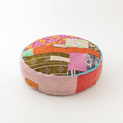 オルネコ・カンタパッチワーク 猫のプフ／1F