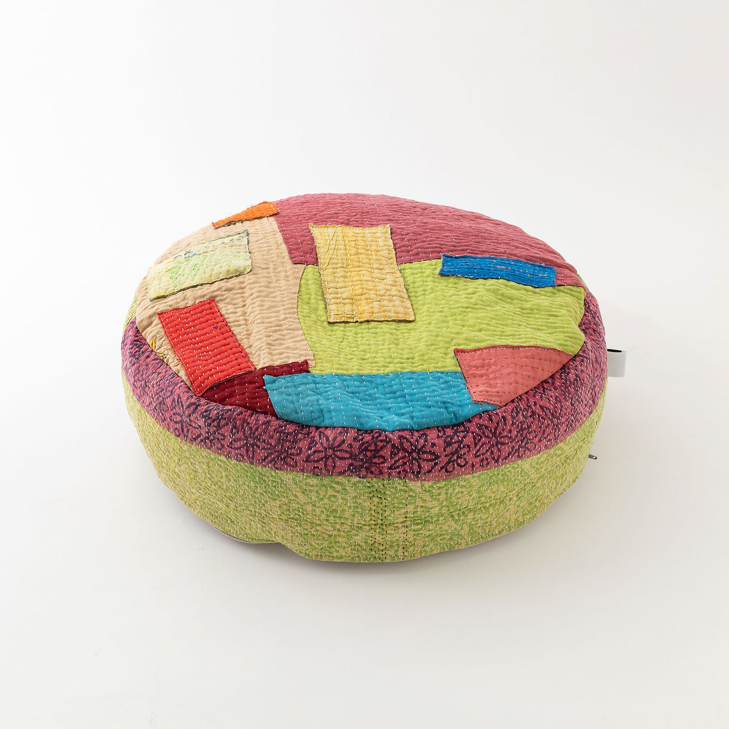 オルネコ・カンタパッチワーク 猫のプフ／1H