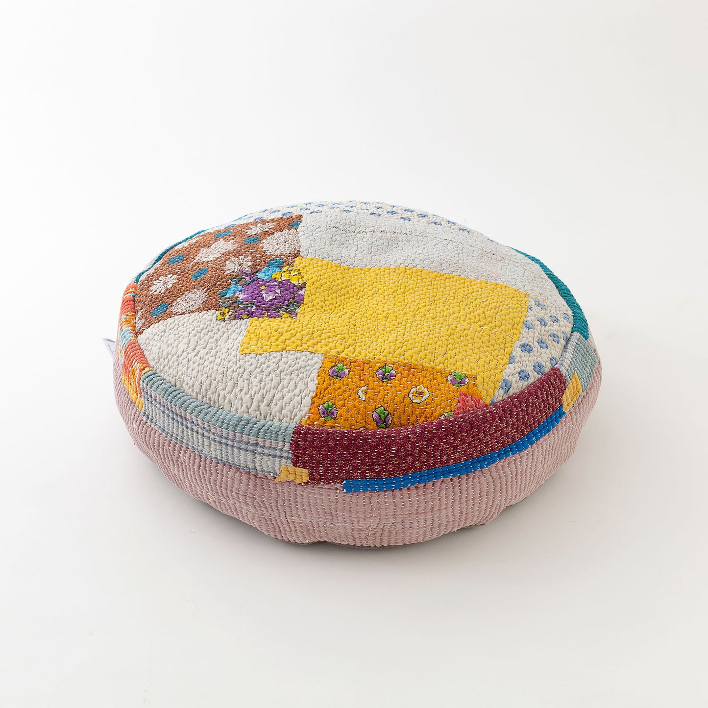 オルネコ・カンタパッチワーク 猫のプフ／1I