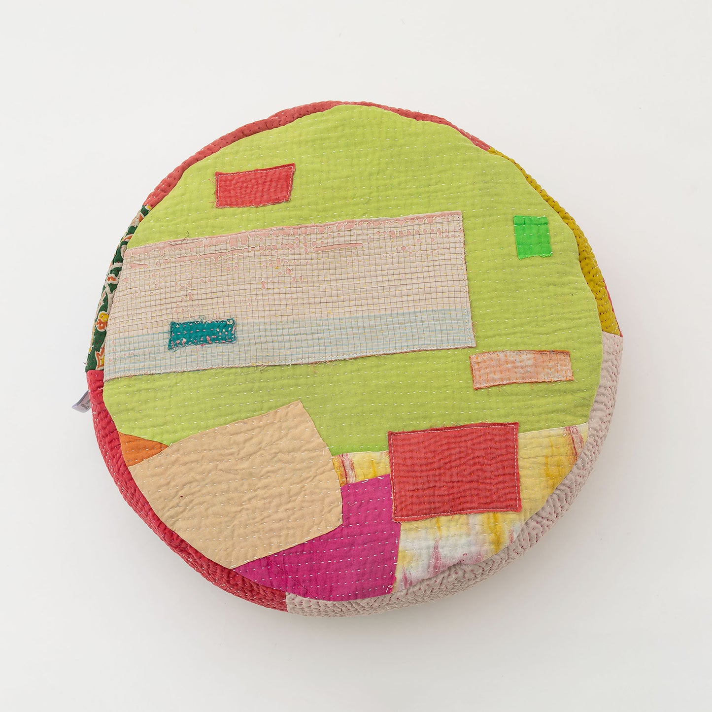 オルネコ・カンタパッチワーク 猫のプフ／1M