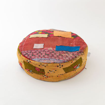 オルネコ・カンタパッチワーク 猫のプフ／1O