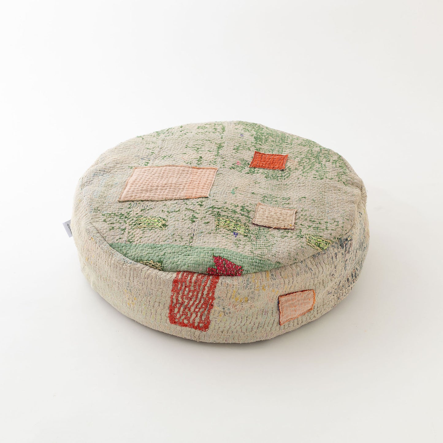 オルネコ・カンタパッチワーク 猫のプフ／1S