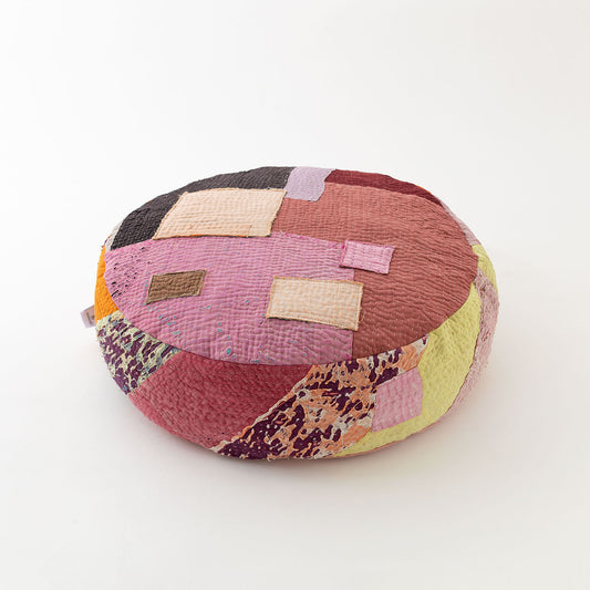 オルネコ・カンタパッチワーク 猫のプフ／1T