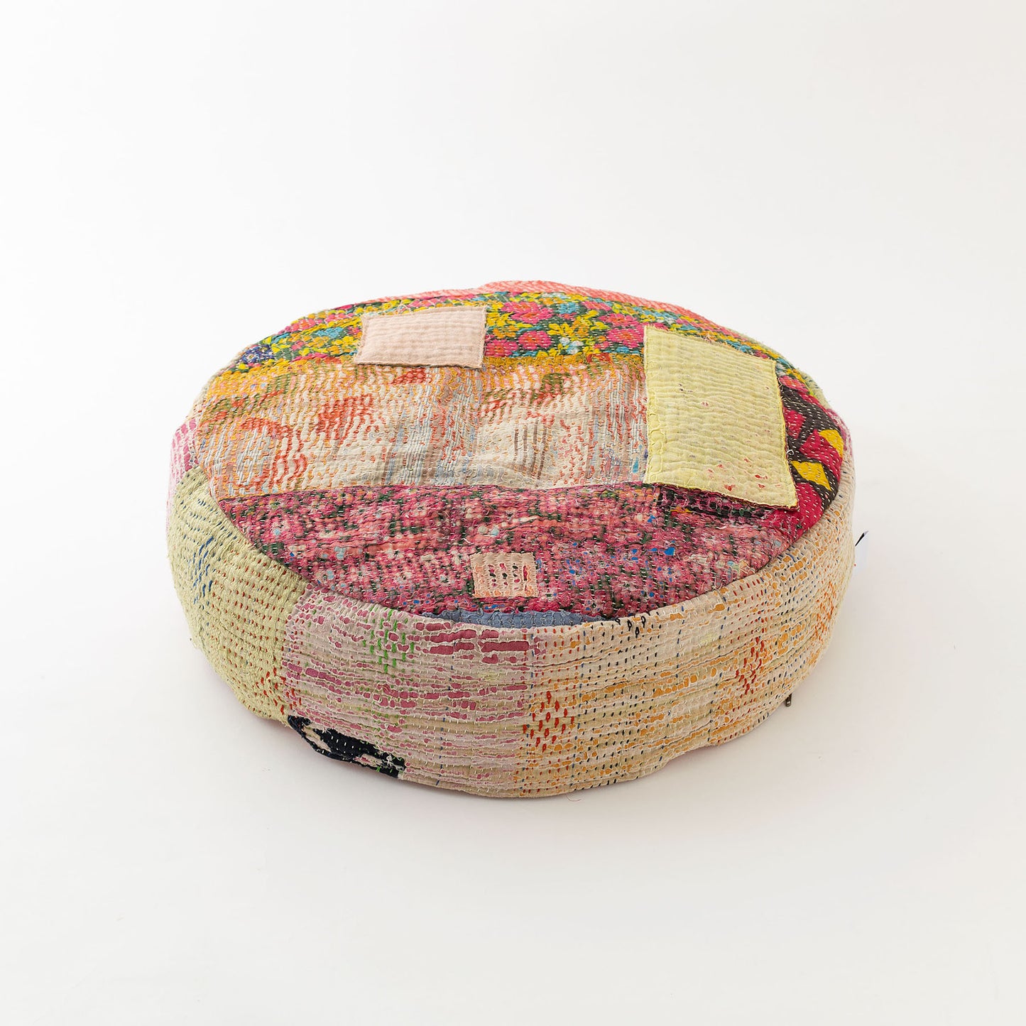 オルネコ・カンタパッチワーク 猫のプフ／1V