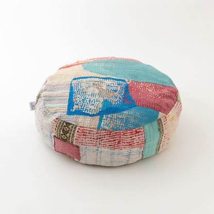 オルネコ・カンタパッチワーク 猫のプフ／2B