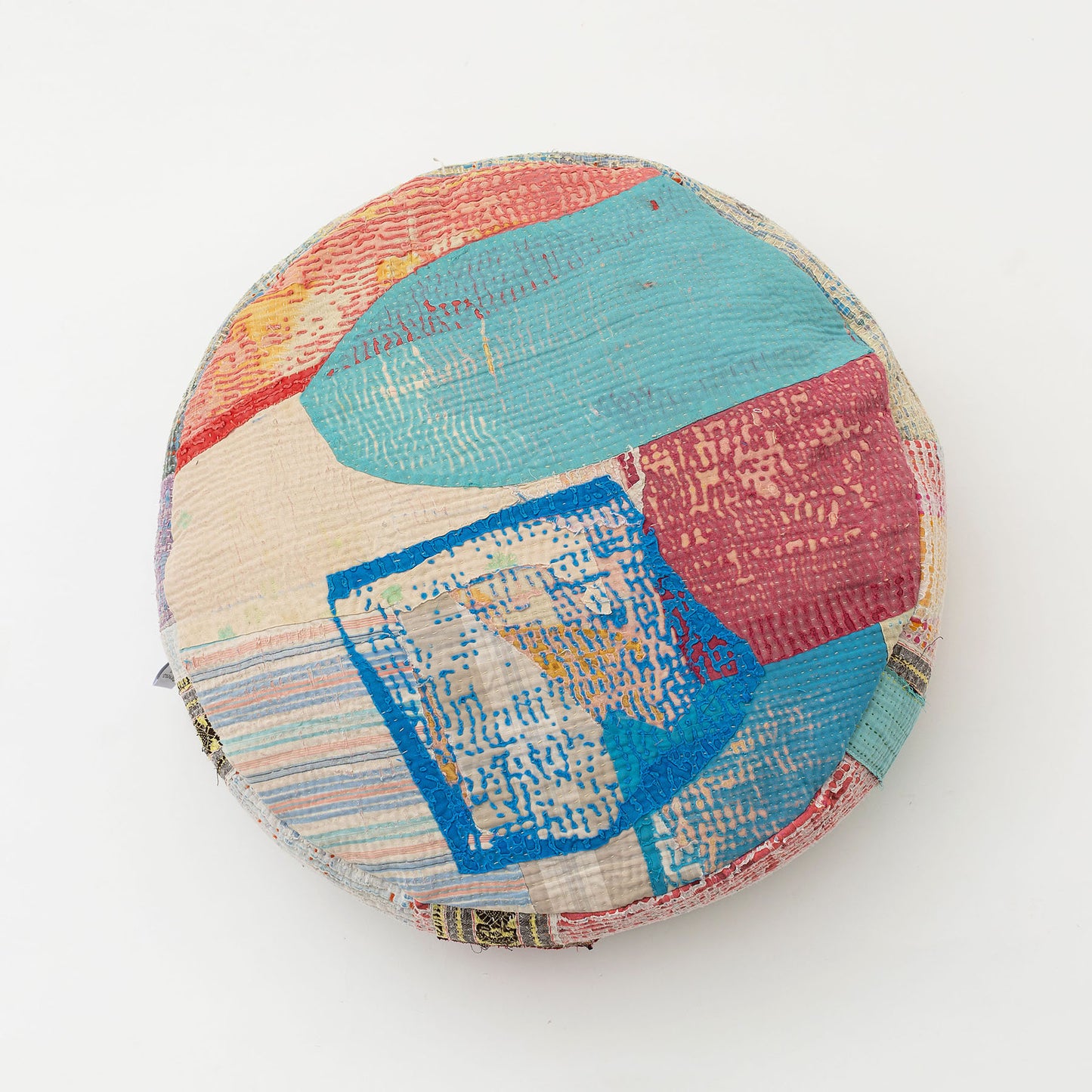 オルネコ・カンタパッチワーク 猫のプフ／2B