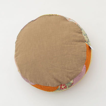 オルネコ・カンタパッチワーク 猫のプフ／2E