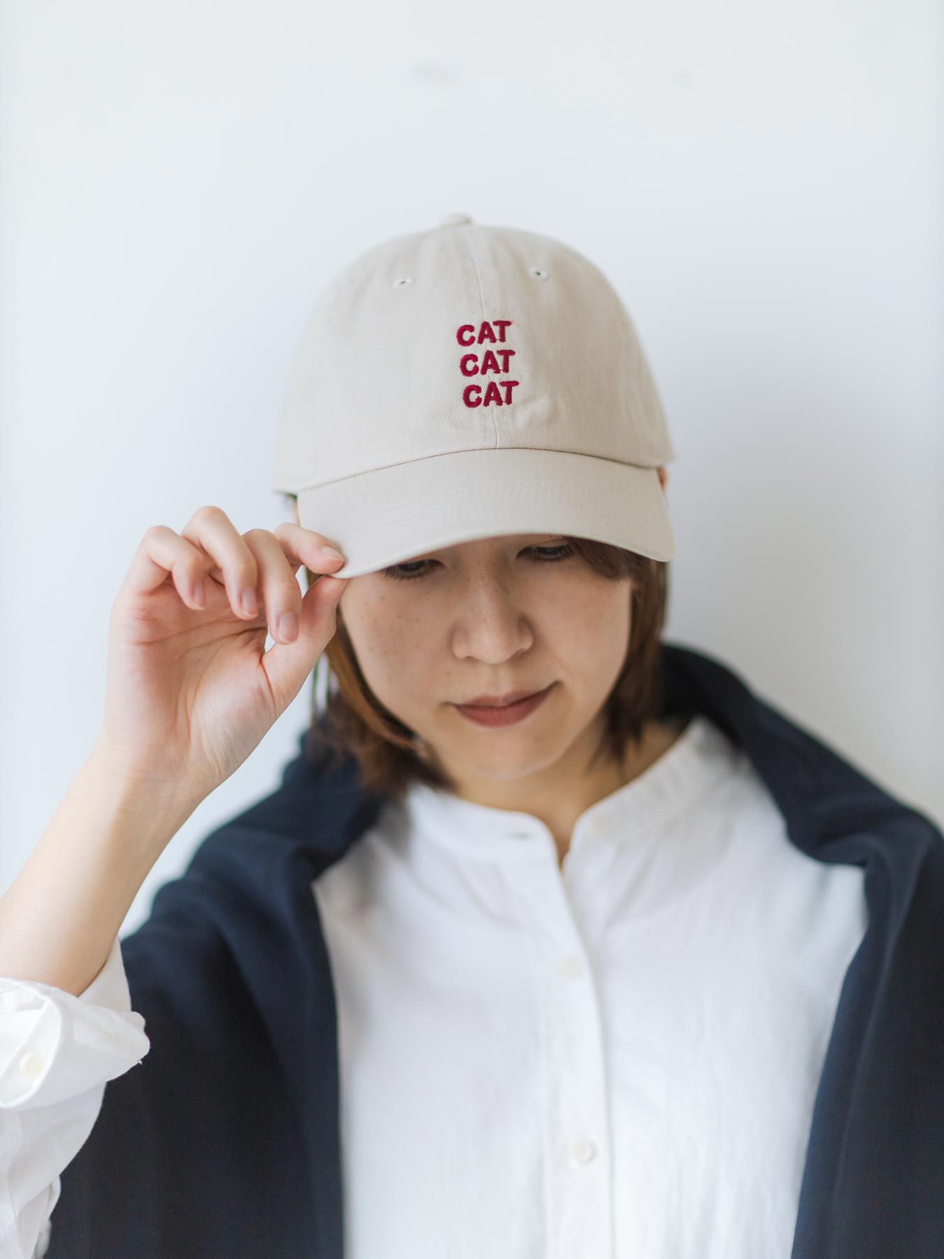 STOMACHACHE. × Orneko キャップ