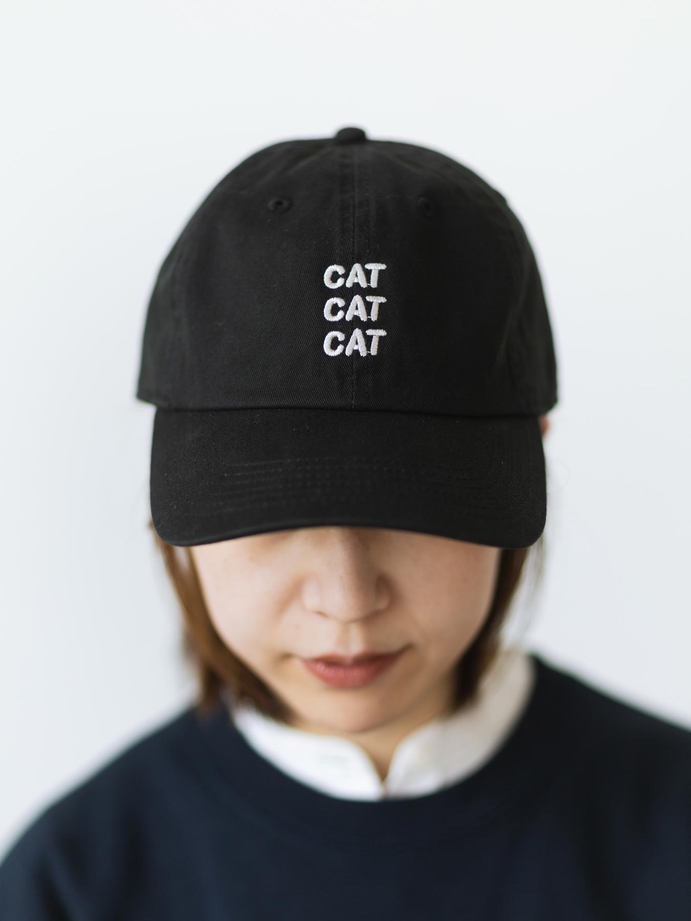 STOMACHACHE. × Orneko キャップ