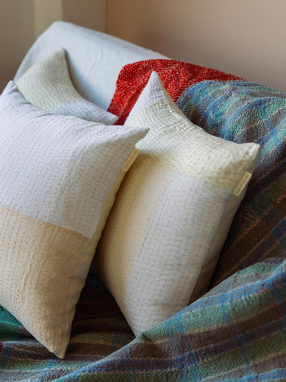 オリジナル・パッチワークカンタ スクエアクッションカバー／ホワイト