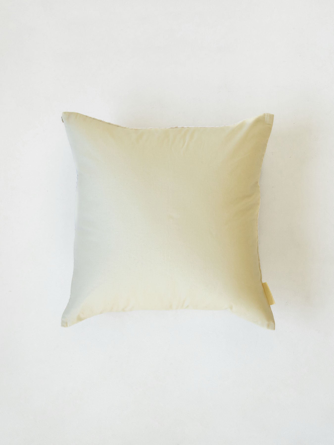 オリジナル・パッチワークカンタ スクエアクッションカバー／ホワイト