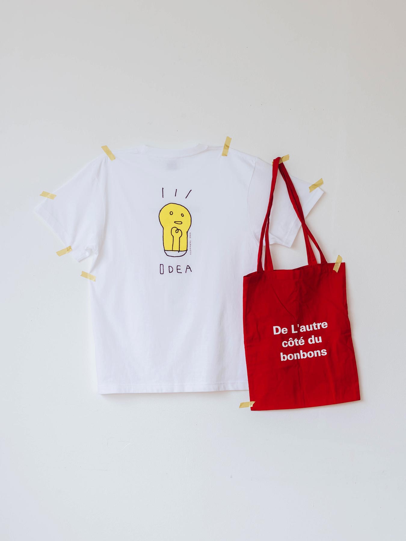 山本麻央 × Orné de Feuilles Tシャツ