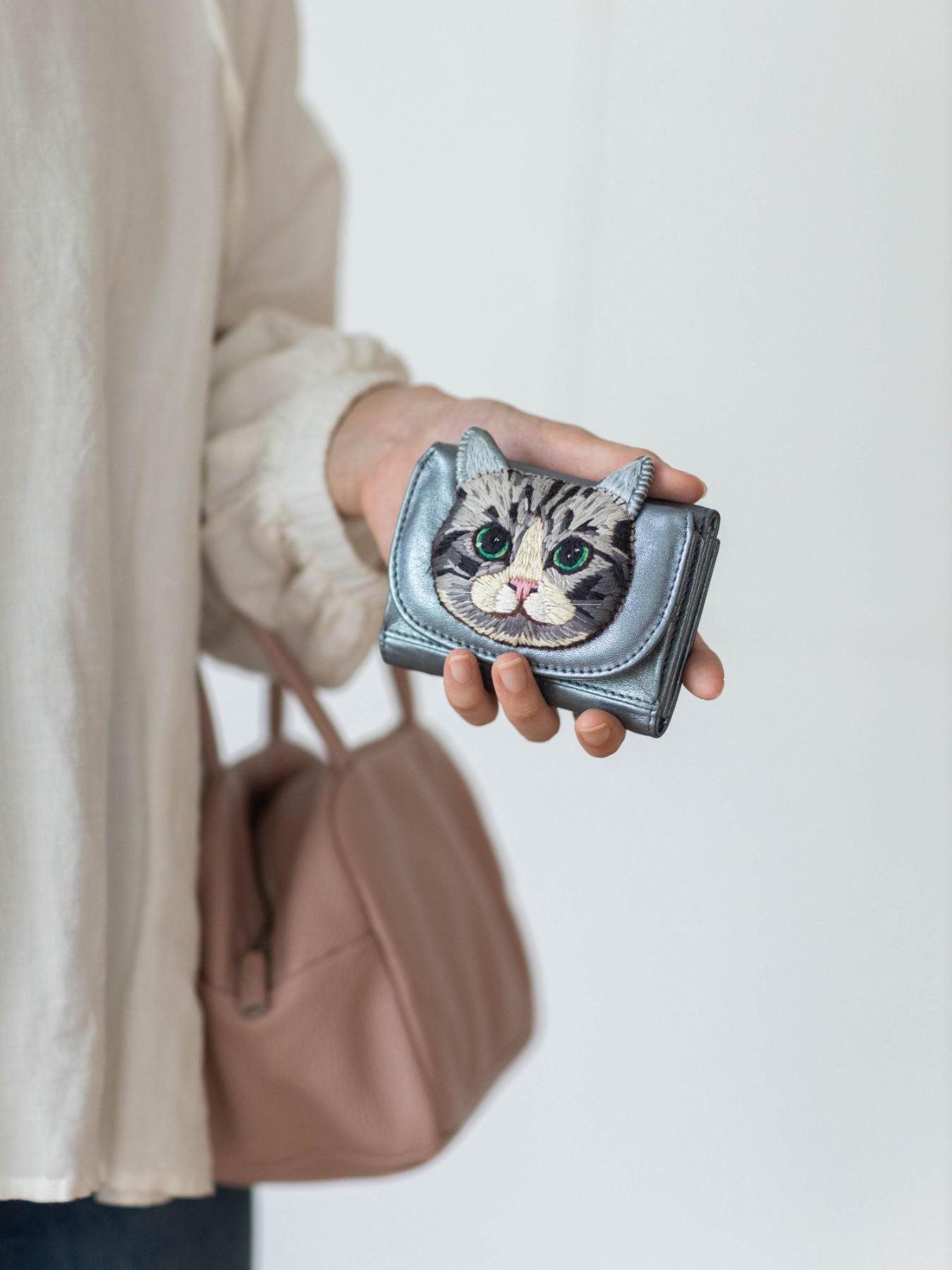 tamaoworld 刺繍ねこ ミニ財布｜ファッション雑貨・その他