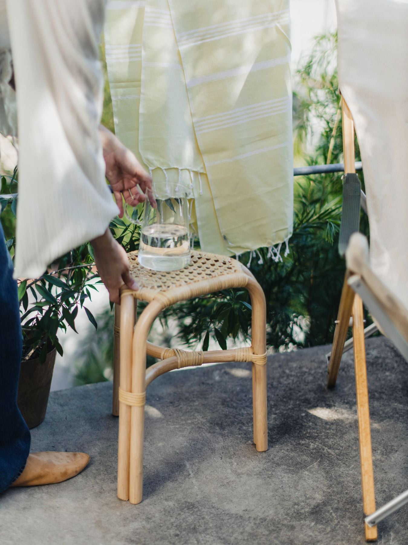 ラタンスツール tuttu／三角｜家具｜オルネ ド フォイユ公式オンライン