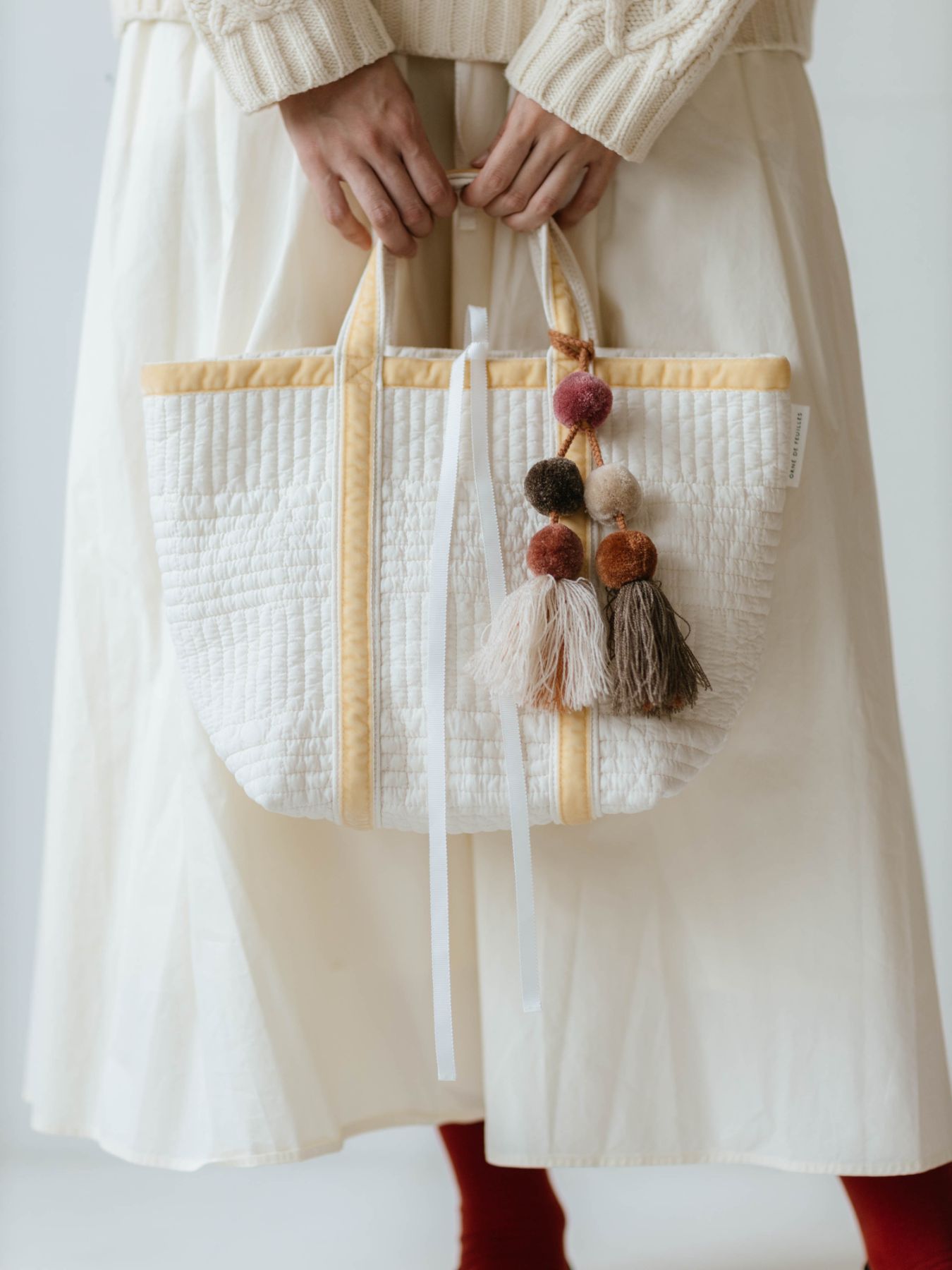 ポンポンチャーム／ミックスカラー